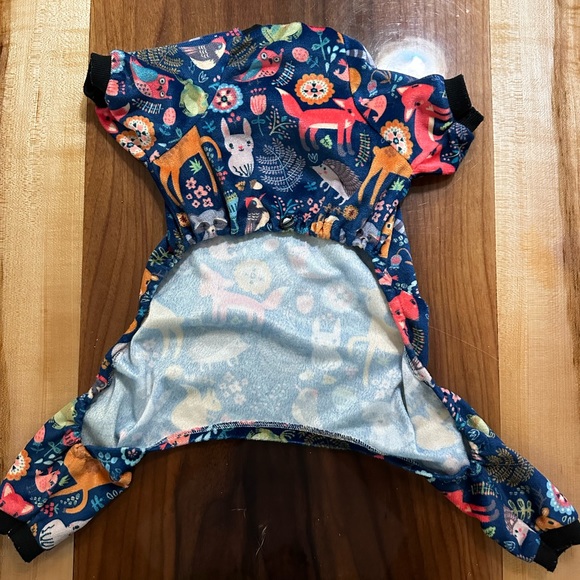 Small Dog Pajamas 🐕🐾 - Picture 2 of 3